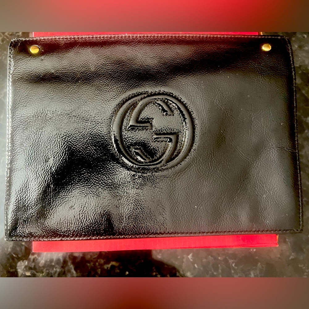 Gucci Soho Black Patent Leather Envelope Clutch